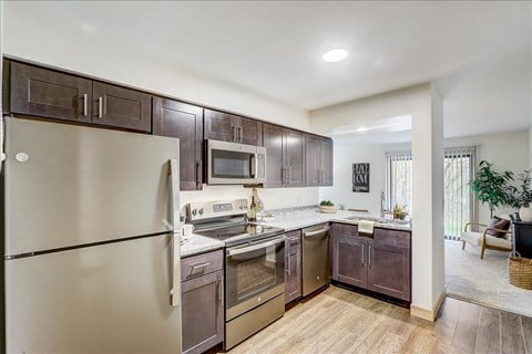 Floor plan for studio, 1 bath, 430 sqft